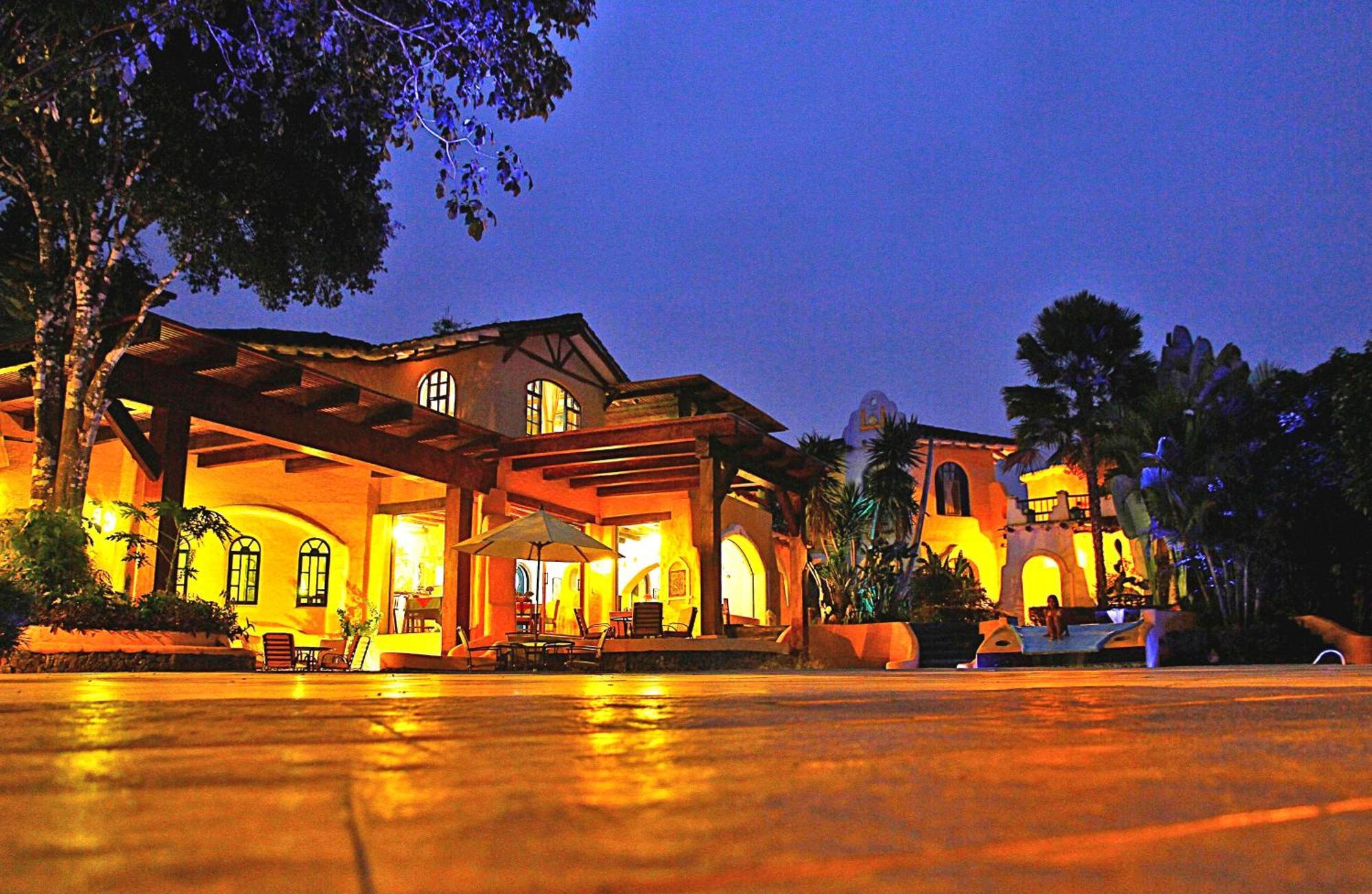 Mantaraya Lodge Puerto Lopez Bagian luar foto