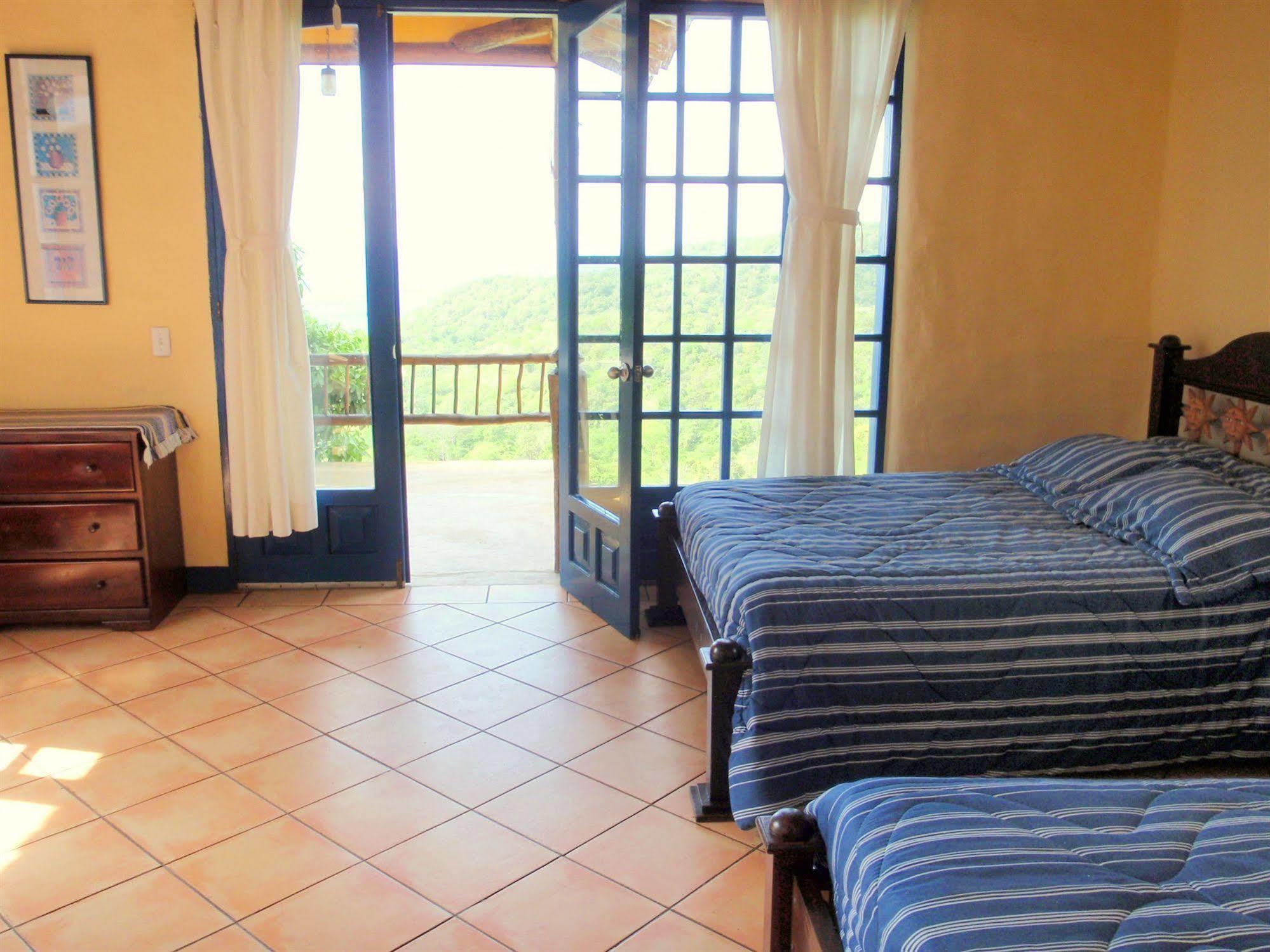 Mantaraya Lodge Puerto Lopez Bagian luar foto