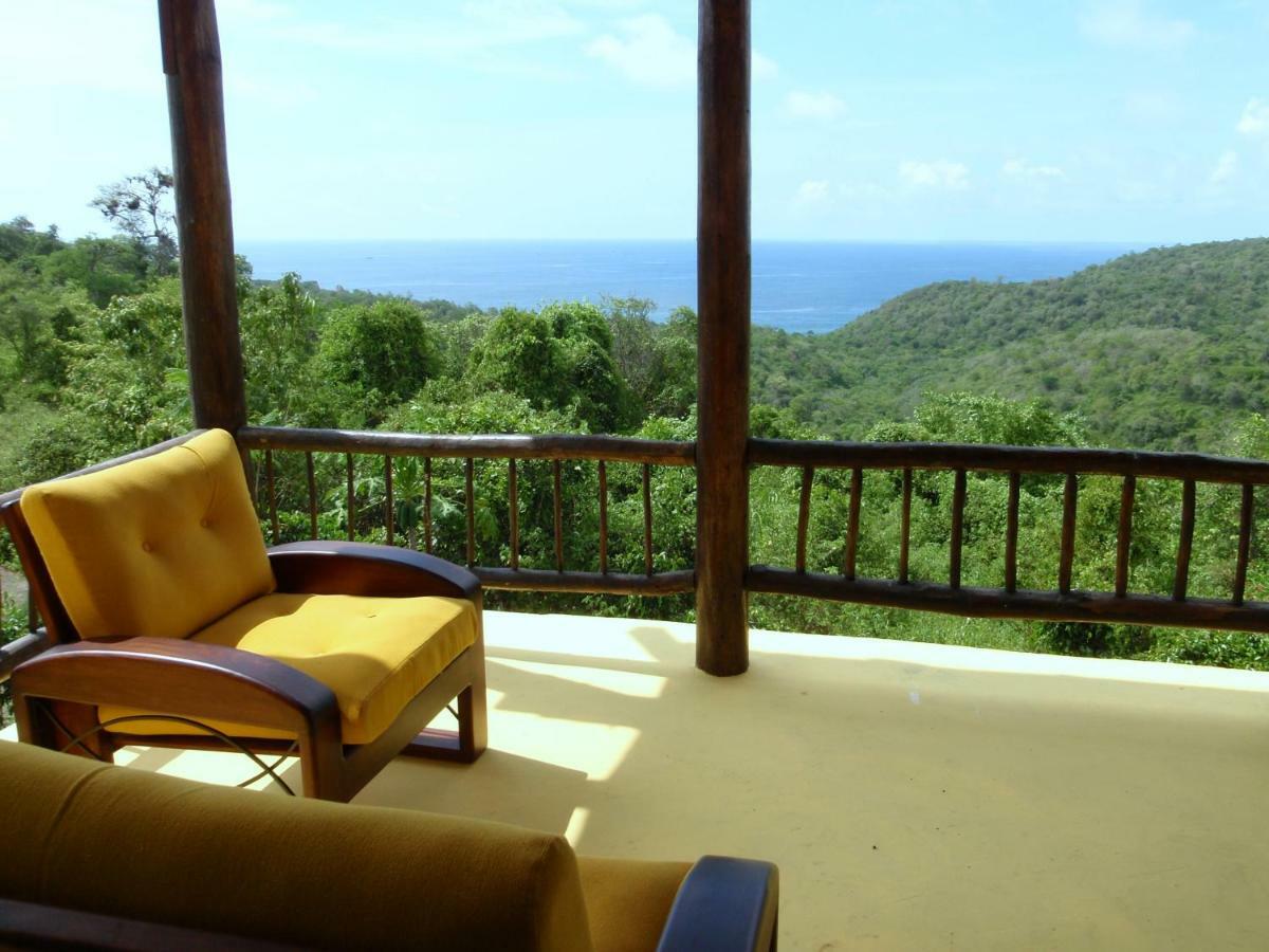 Mantaraya Lodge Puerto Lopez Bagian luar foto